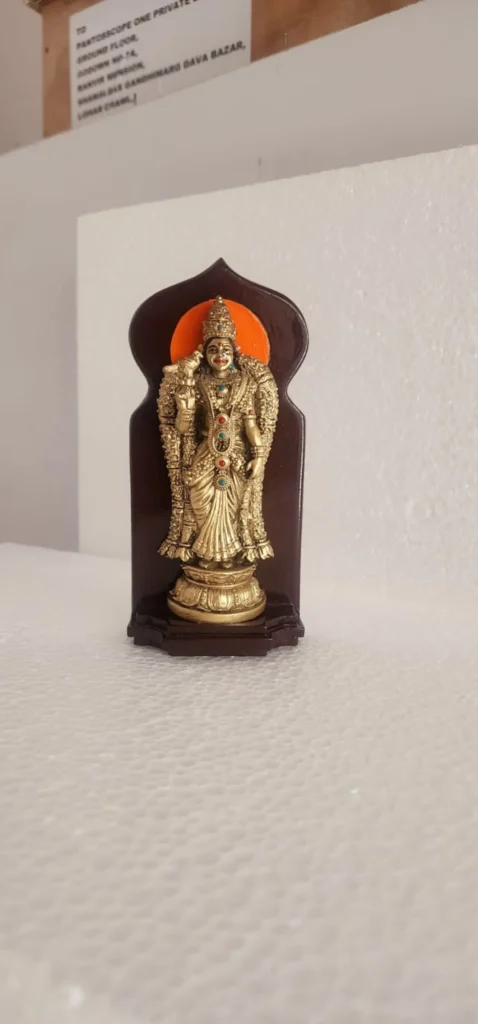 Meenakshi Wall Hanging needed – Gold (without Kumizh)